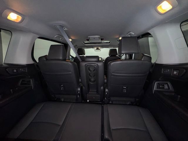 Used 2022 Honda Odyssey Touring image 12