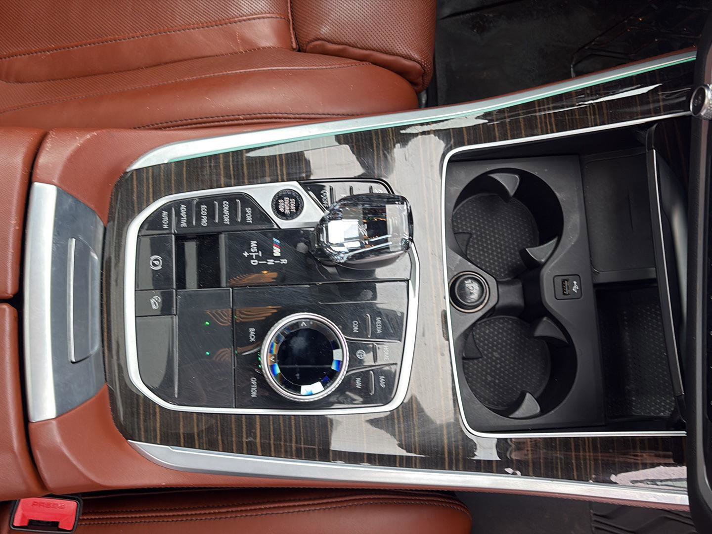 Used 2021 BMW X5 M50i w/ Executive Package image 16