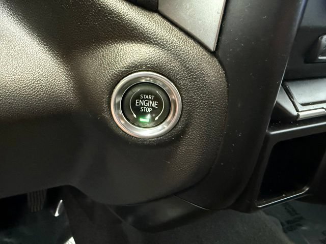Used 2019 Chevrolet Silverado 1500 LT w/ Texas Edition RWD image 40