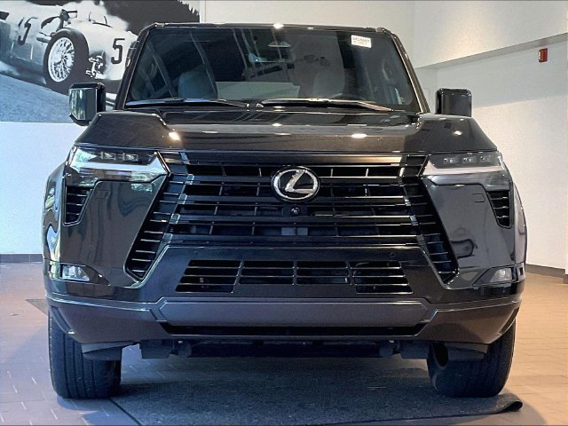 Used 2025 Lexus GX 550 w/ Accessory Package (2T) AWD/4WD image 8