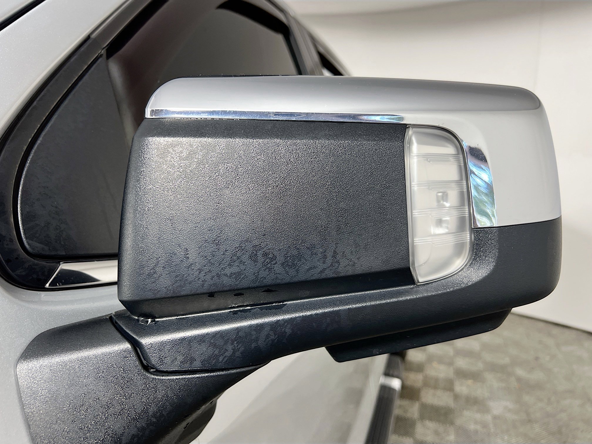 Used 2021 Chevrolet Silverado 1500 LTZ RWD image 13