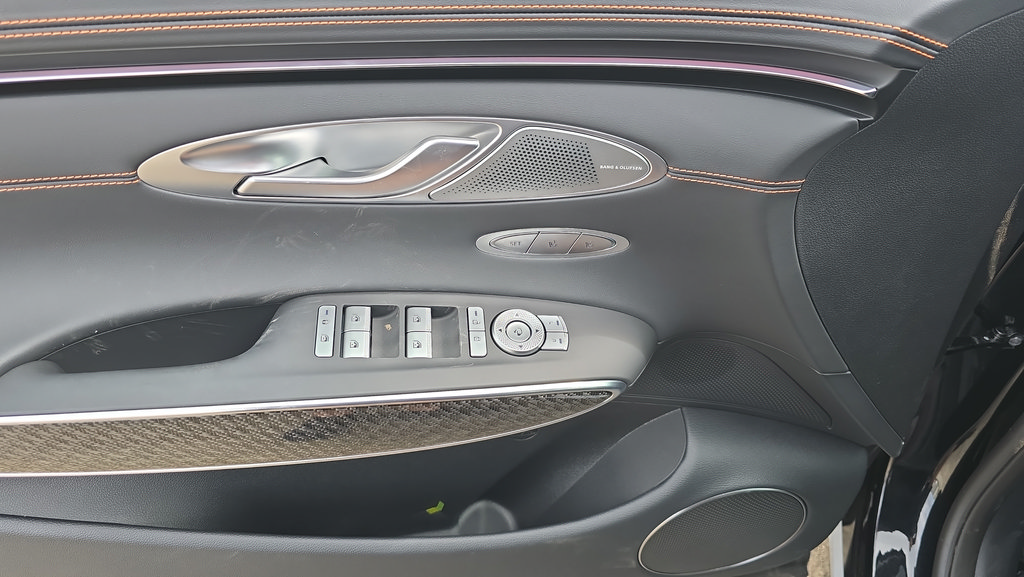 New 2026 Genesis GV70 3.5T Sport Prestige AWD/4WD image 16