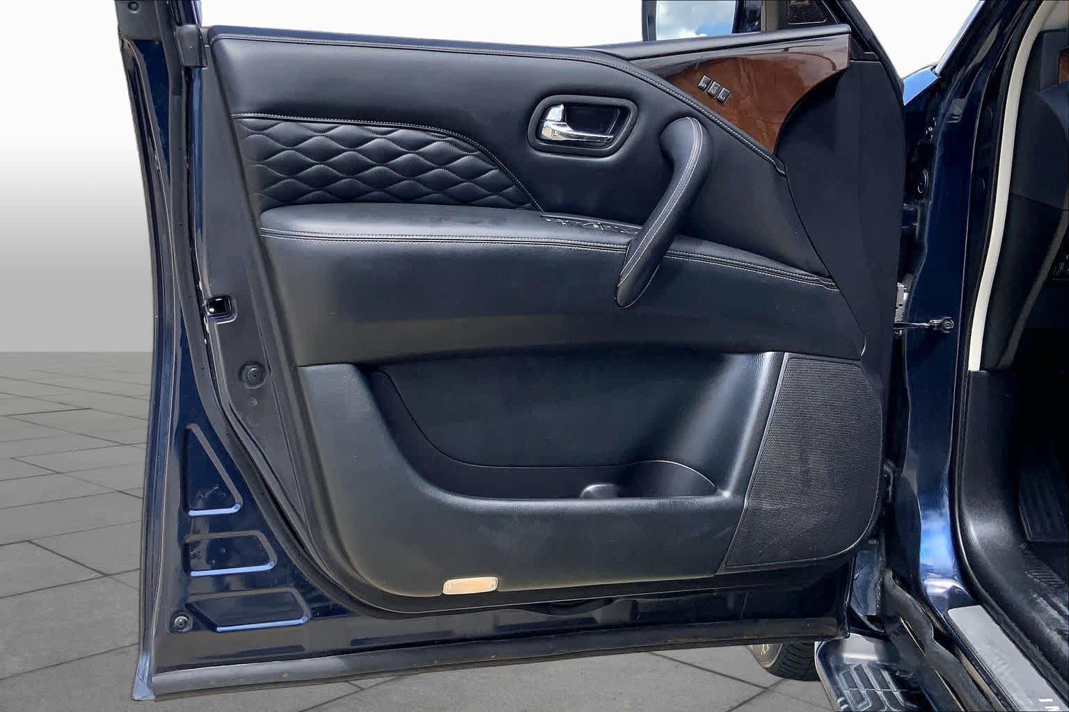 Used 2019 INFINITI QX80 Luxe w/ 22" Wheel Package RWD image 22