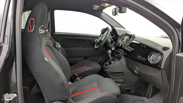 Used 2016 FIAT 500 Abarth w/ Comfort/Convenience Group FWD image 18