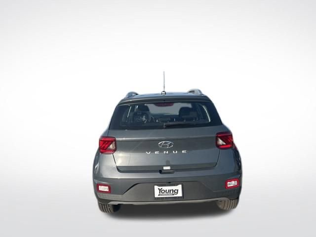 Used 2026 Hyundai Venue SEL image 7