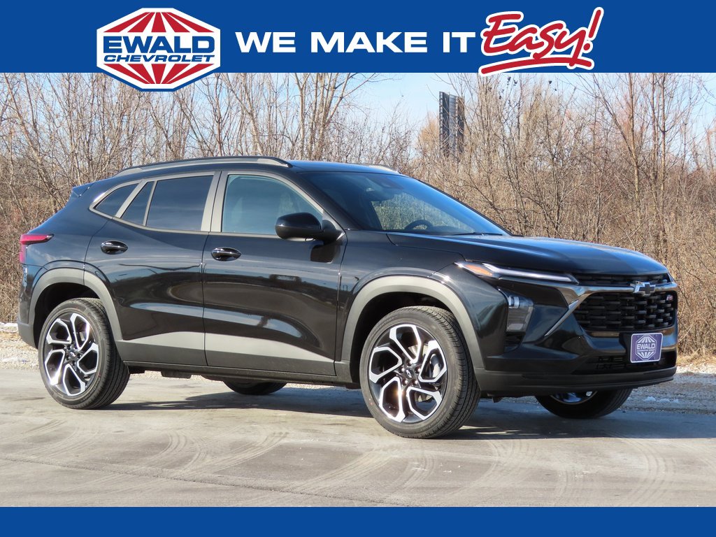 New 2026 Chevrolet Trax RS w/ Driver Confidence Package image 1