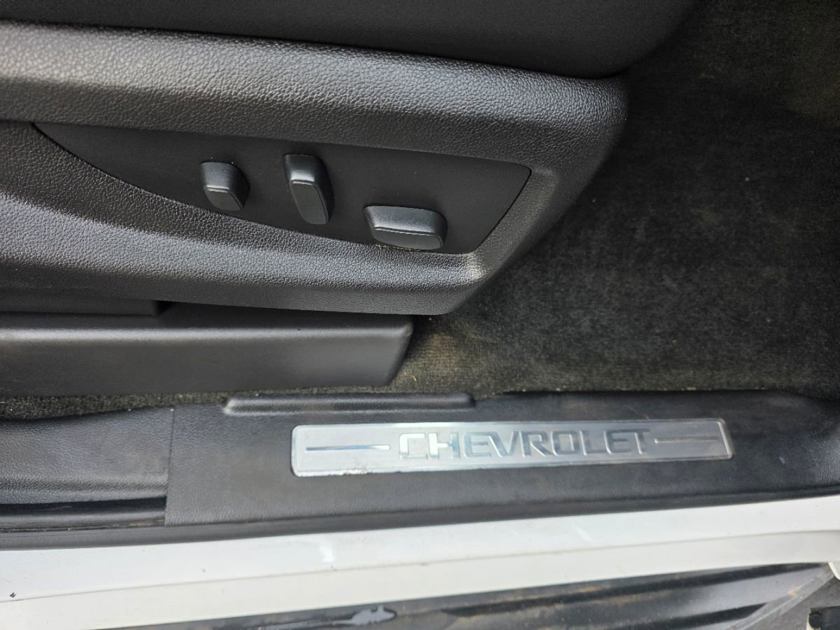 Used 2018 Chevrolet Tahoe LT image 25