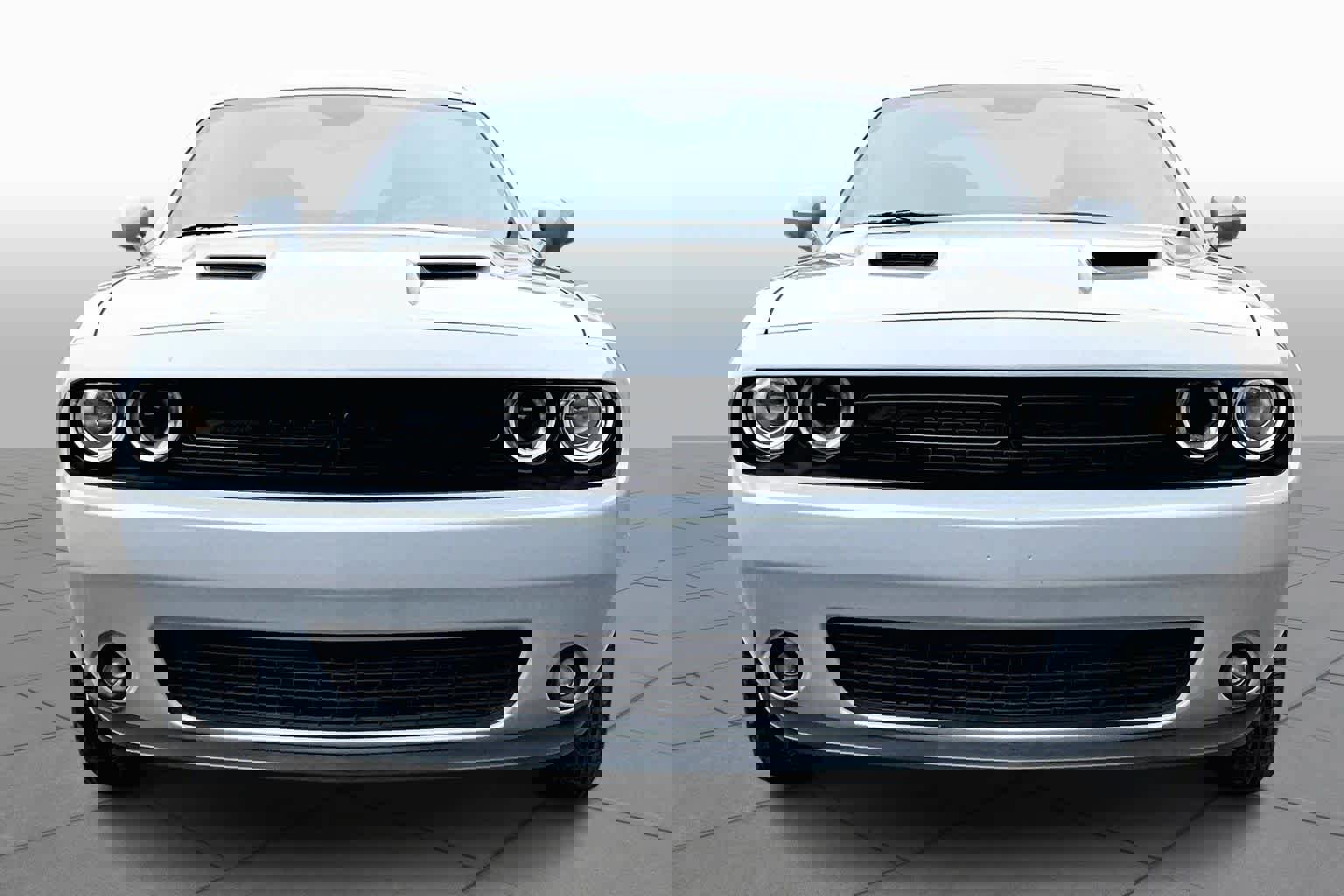 Used 2022 Dodge Challenger SXT w/ Blacktop Package image 3