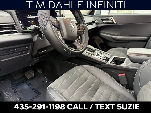 Used 2024 Mitsubishi Outlander SE image 10