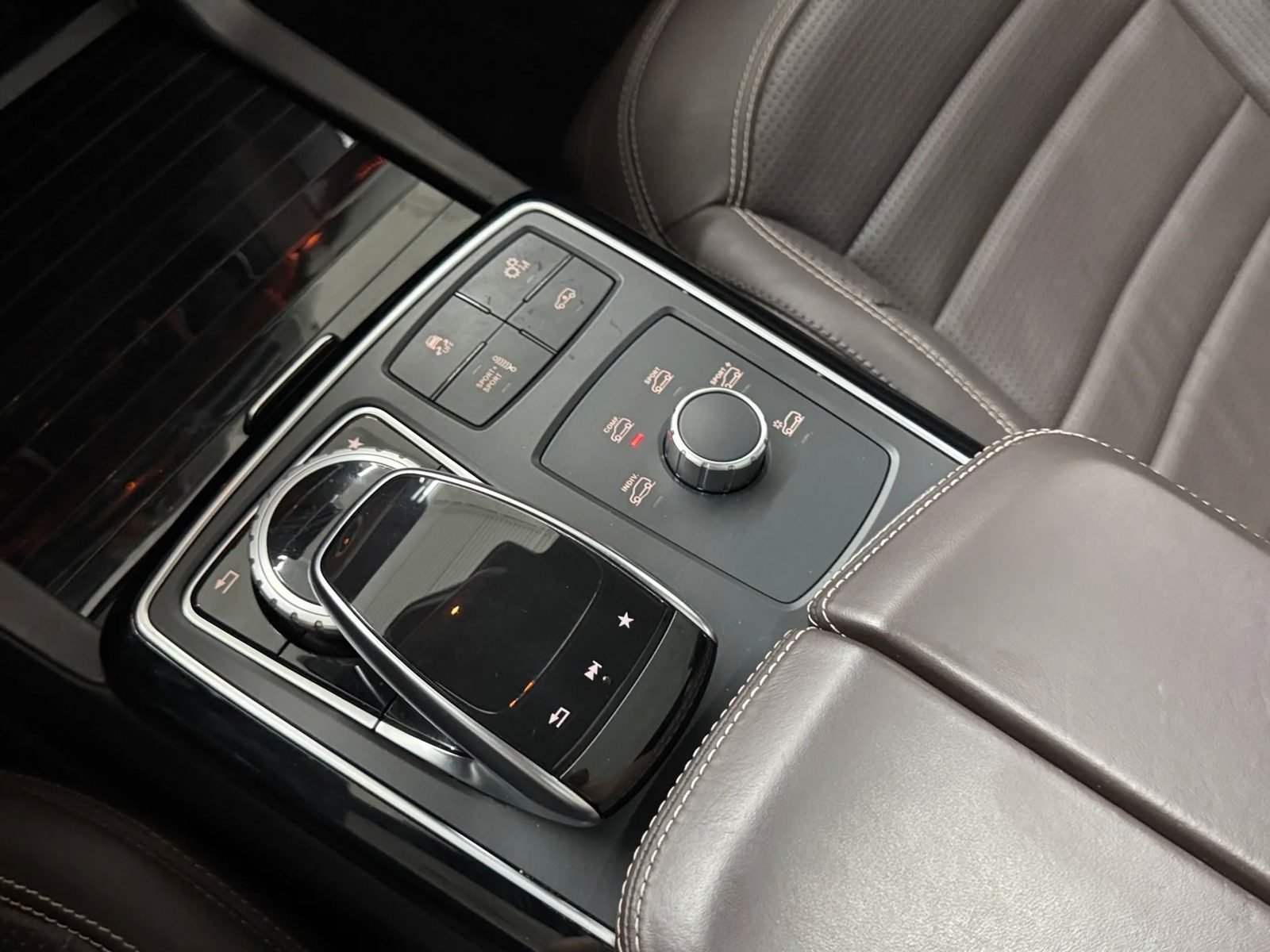 Used 2018 Mercedes-Benz GLE 63 AMG S w/ Premium 3 Package image 33