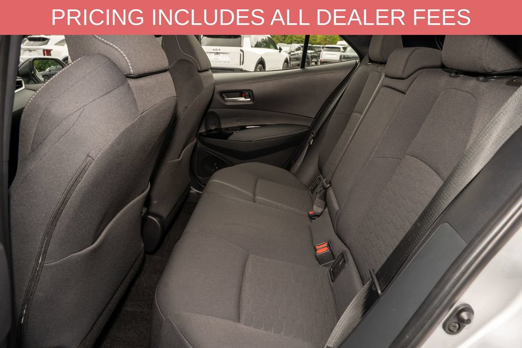 Used 2026 Toyota Corolla SE FWD image 8