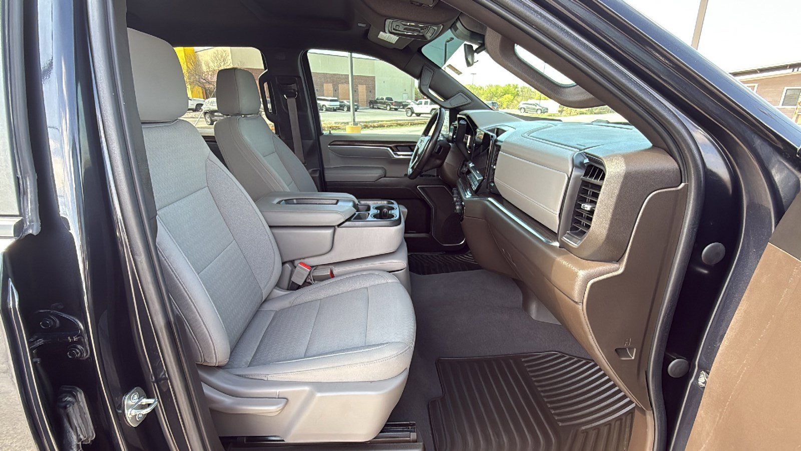 Used 2023 Chevrolet Silverado 1500 LT w/ All Star Edition Plus image 27