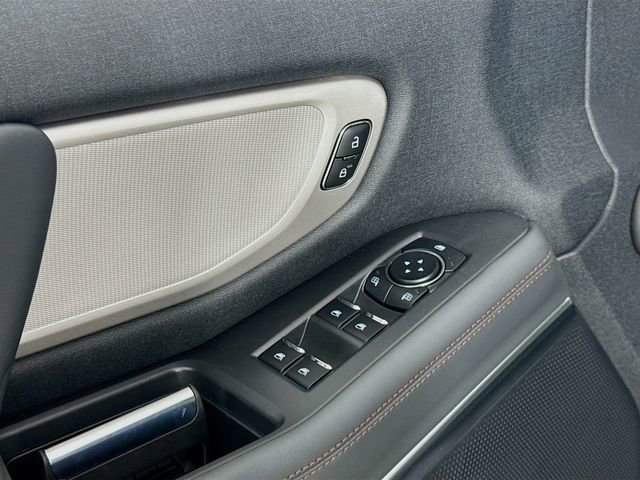 New 2025 Ford Expedition Active image 18