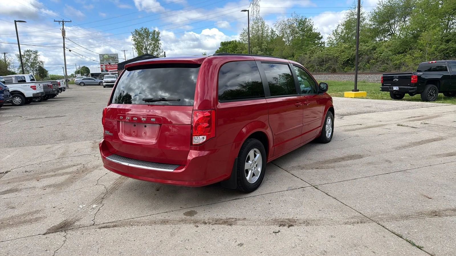 Used 2012 Dodge Grand Caravan SXT FWD image 6