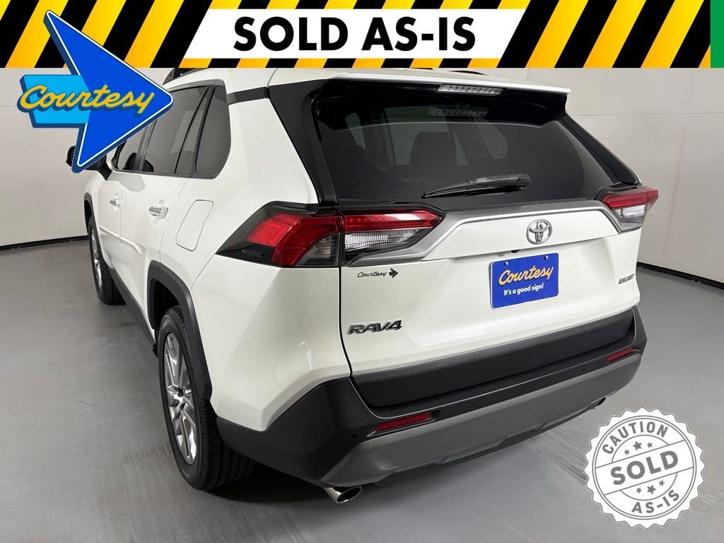Used 2021 Toyota RAV4 Limited FWD image 6