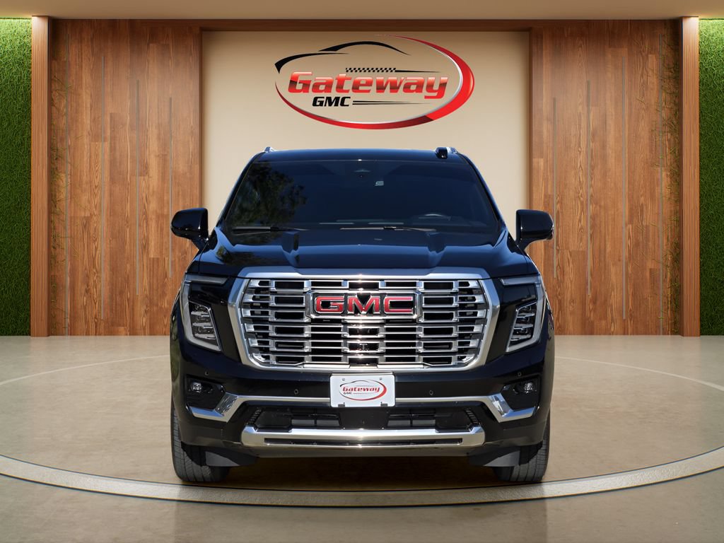 Used 2025 GMC Yukon Denali AWD/4WD image 2