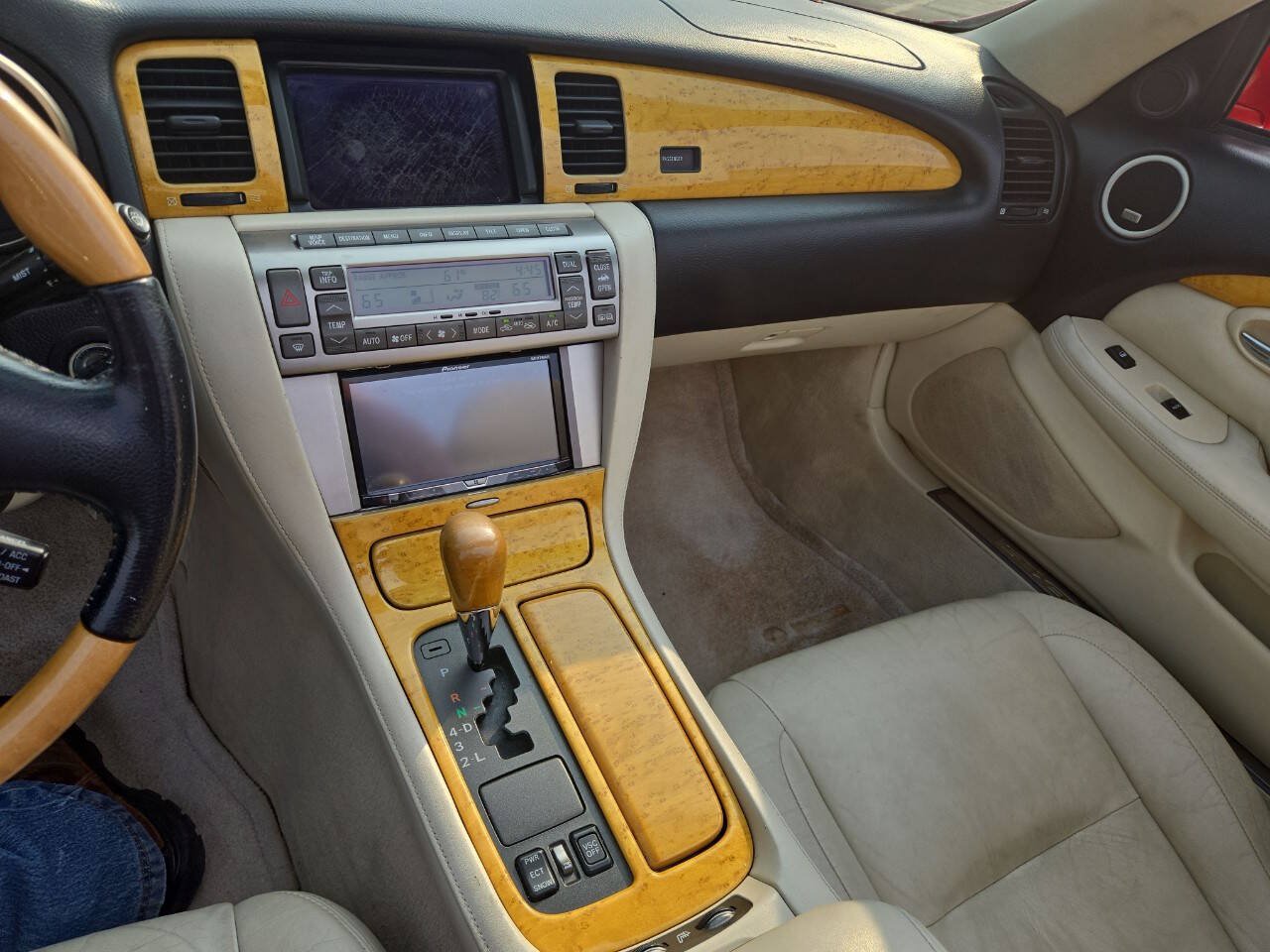 Used 2002 Lexus SC 430 Convertible RWD image 17