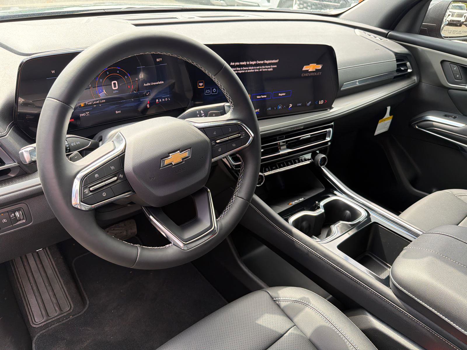 New 2026 Chevrolet Traverse LT AWD/4WD image 17