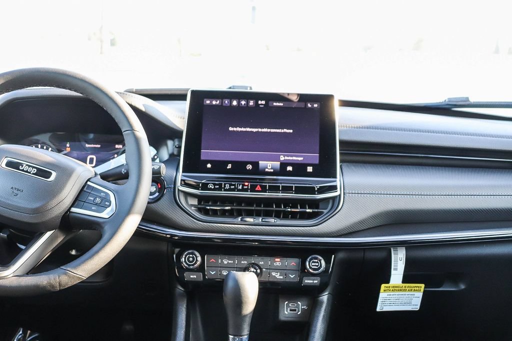 New 2026 Jeep Compass Latitude AWD/4WD image 15