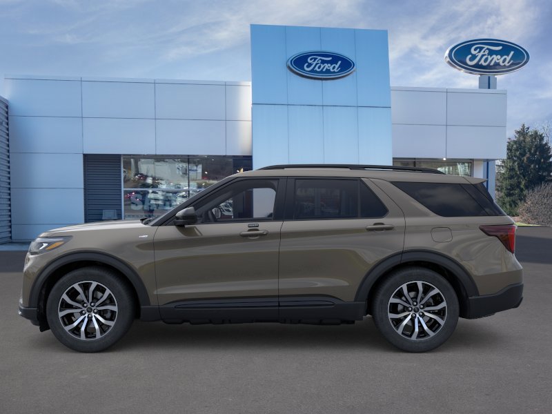 New 2026 Ford Explorer ST-Line AWD/4WD image 3