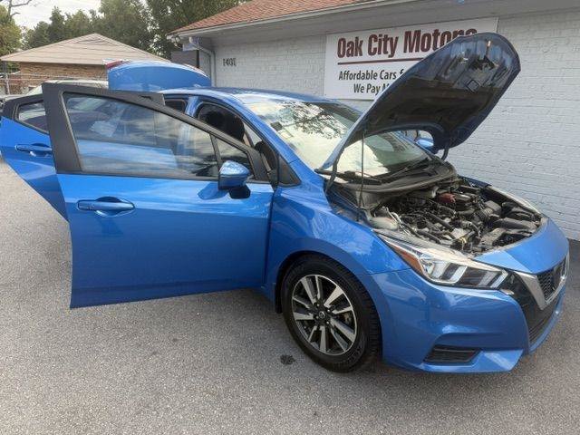 Used 2021 Nissan Versa SV FWD image 8