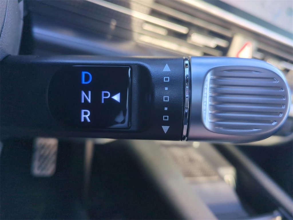 New 2025 Hyundai Ioniq 6 Limited image 20