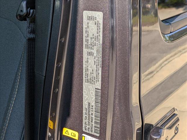 Used 2024 Jeep Wrangler Unlimited Sport AWD/4WD image 24