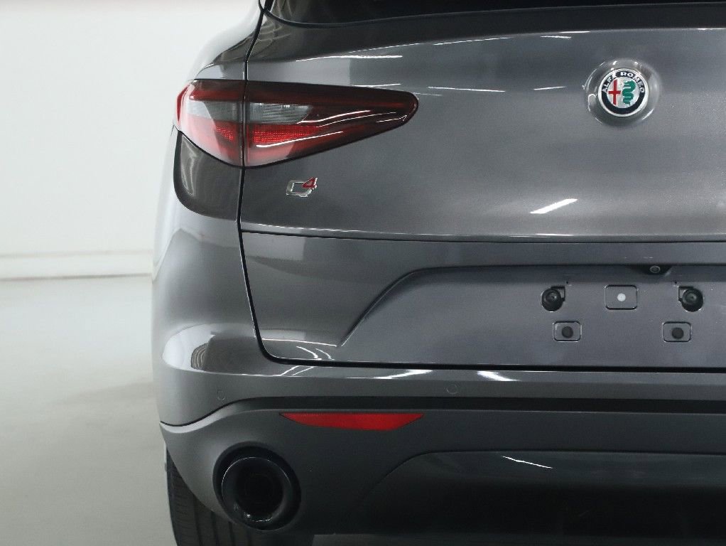 Used 2023 Alfa Romeo Stelvio Sprint AWD/4WD image 45