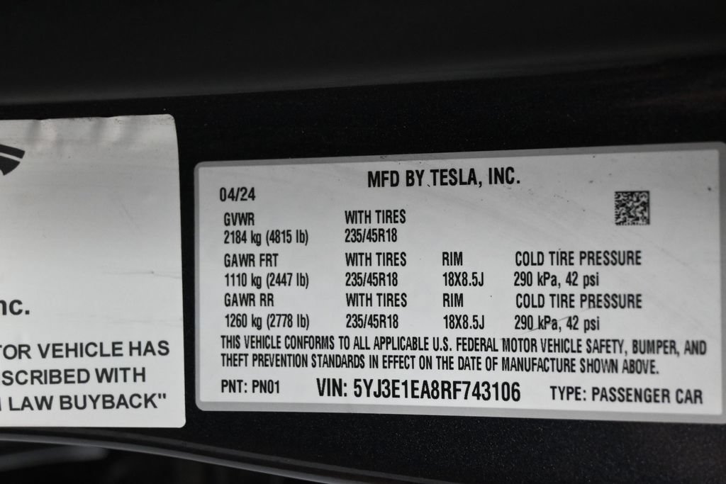 Used 2024 Tesla Model 3 Standard Range RWD image 9