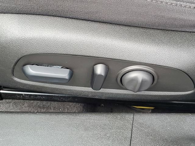 Used 2023 Chevrolet Malibu LT image 35