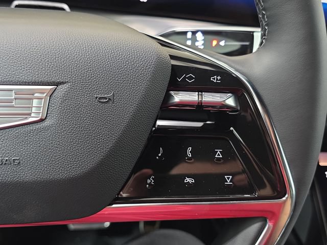 New 2027 Cadillac Vistiq Premium Luxury w/ LPO, Floor Liner Package AWD/4WD image 14