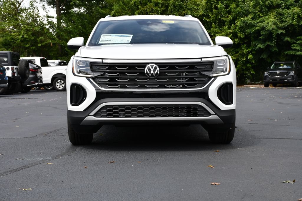 New 2026 Volkswagen Atlas Cross Sport SE AWD/4WD image 2