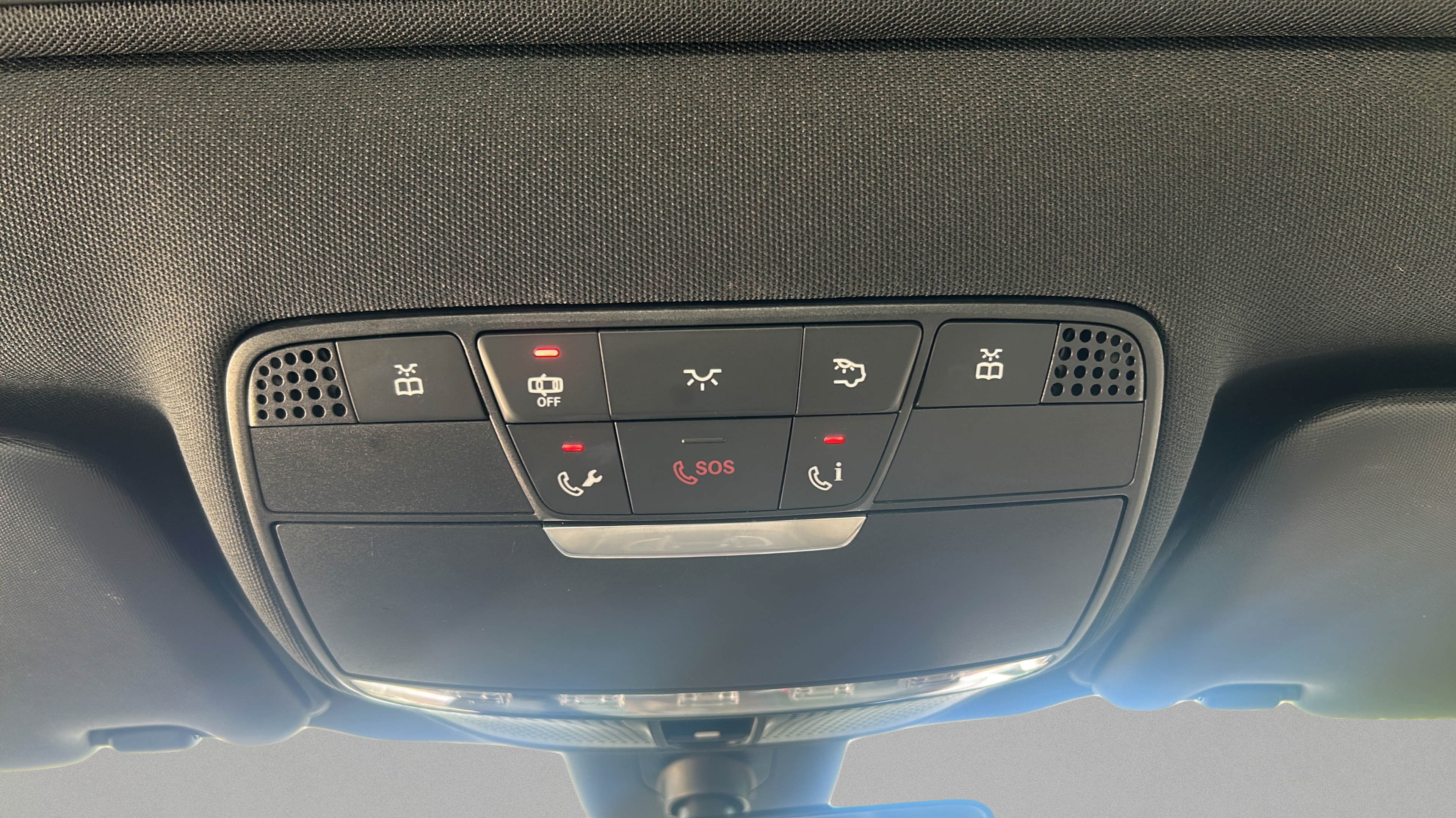 Used 2018 Mercedes-Benz E 300 image 25