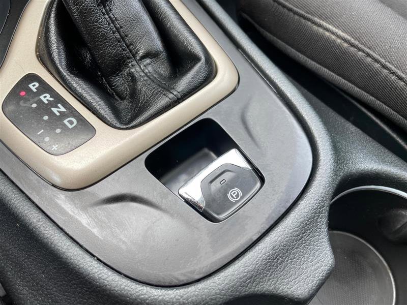 Used 2016 Jeep Cherokee 75th Anniversary image 28