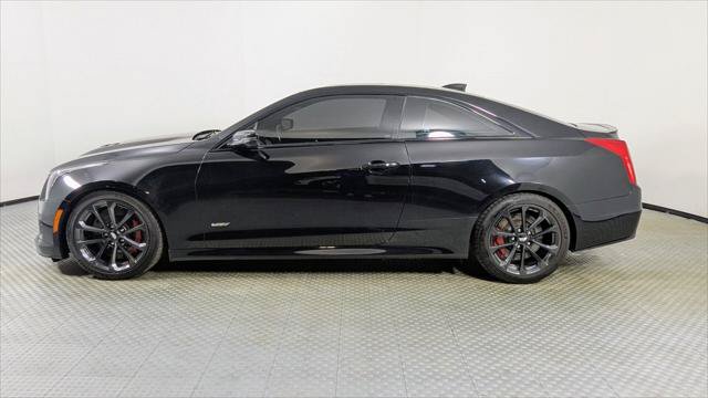 Used 2017 Cadillac ATS V w/ Luxury Package RWD image 3