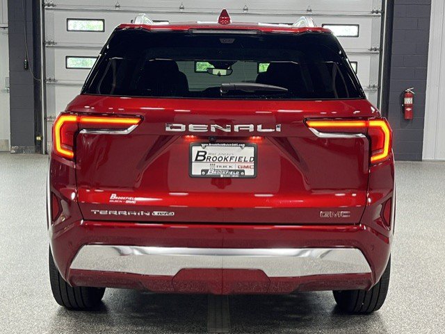 New 2026 GMC Terrain Denali w/ LPO, Floor Liner Package AWD/4WD image 4