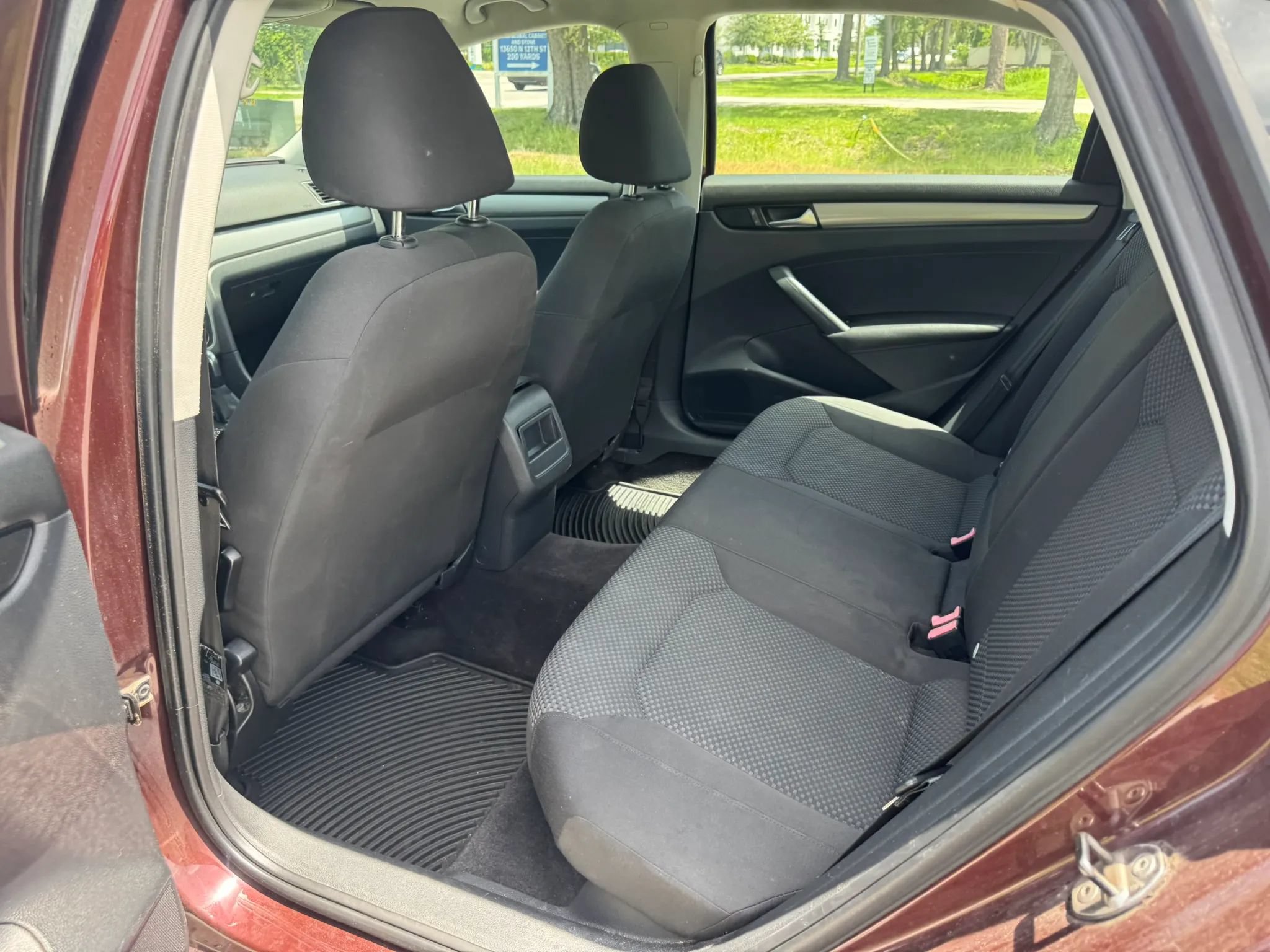 Used 2012 Volkswagen Passat 2.5 S FWD image 18