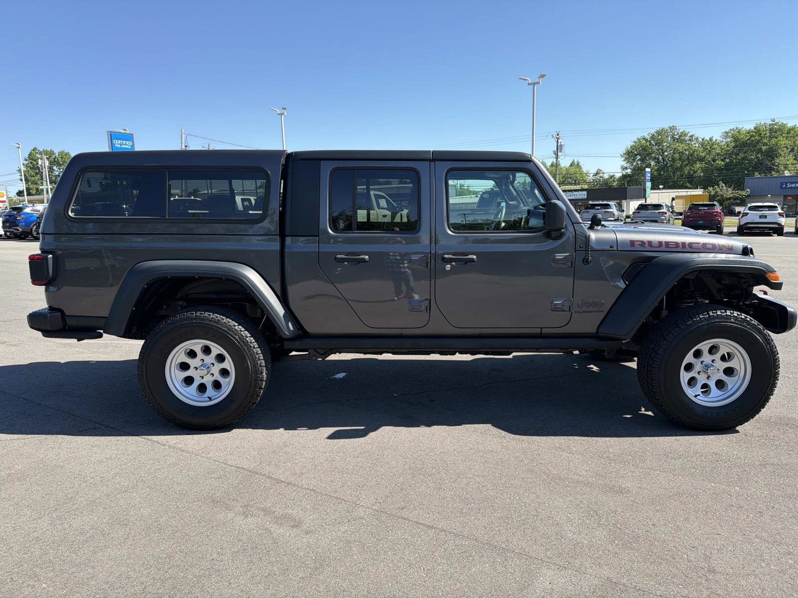 Used 2022 Jeep Gladiator Rubicon w/ LED Lighting Group AWD/4WD image 15