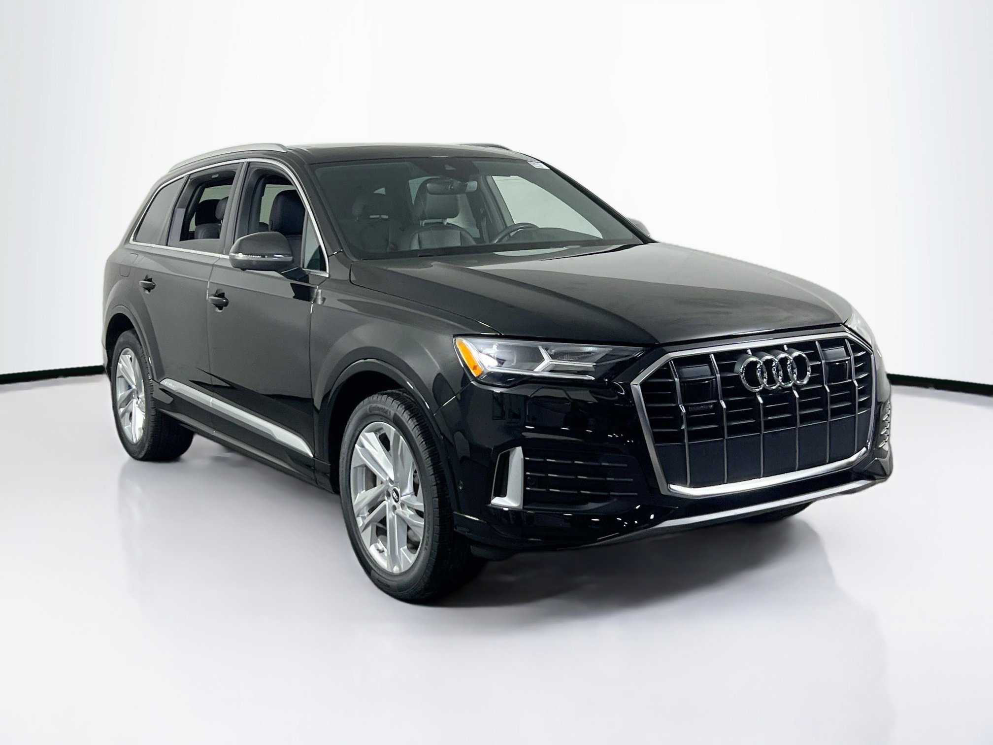 Used 2022 Audi Q7 2.0T Premium Plus w/ Premium Plus Package image 3