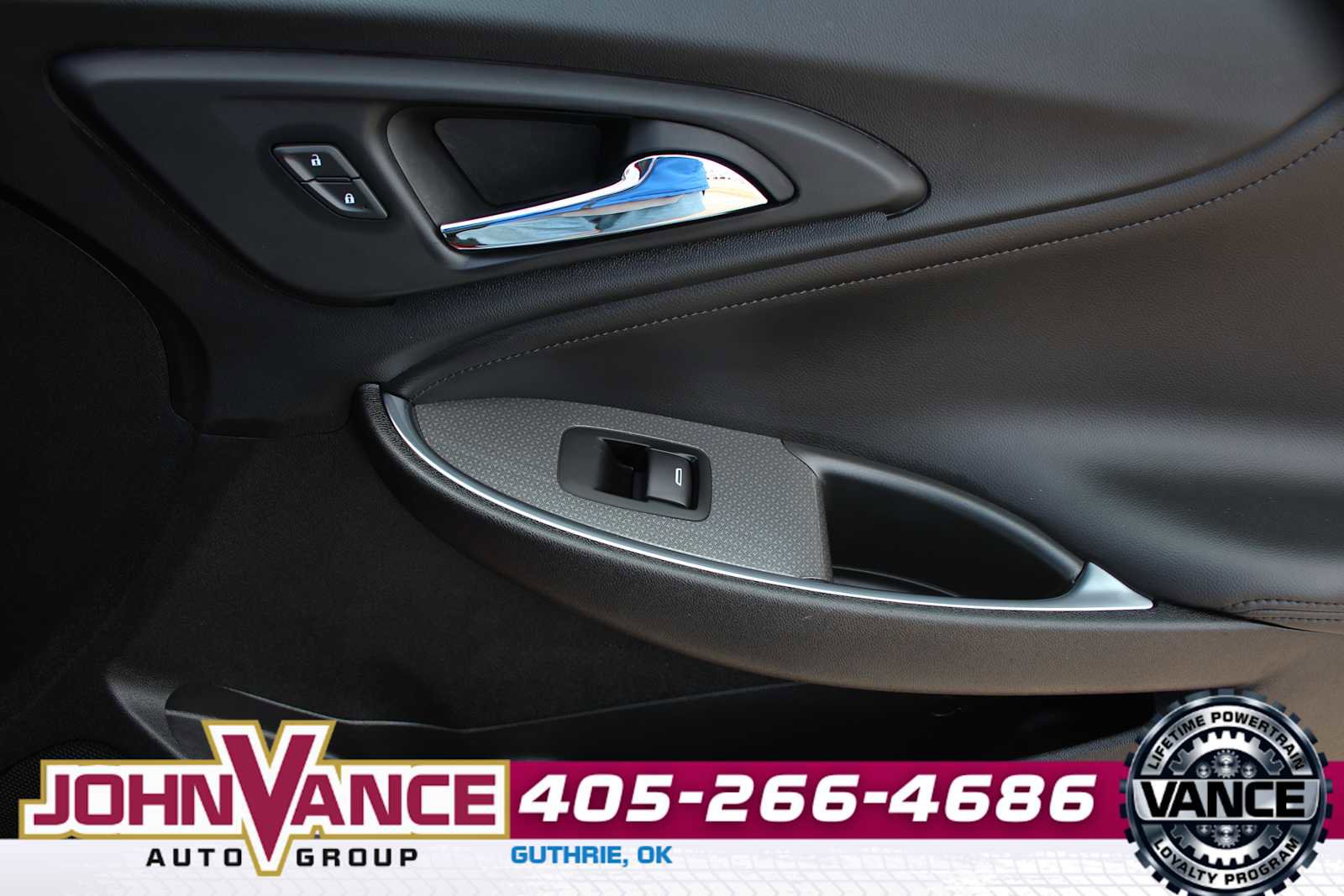 Used 2021 Chevrolet Malibu LT w/ Leather Package image 12