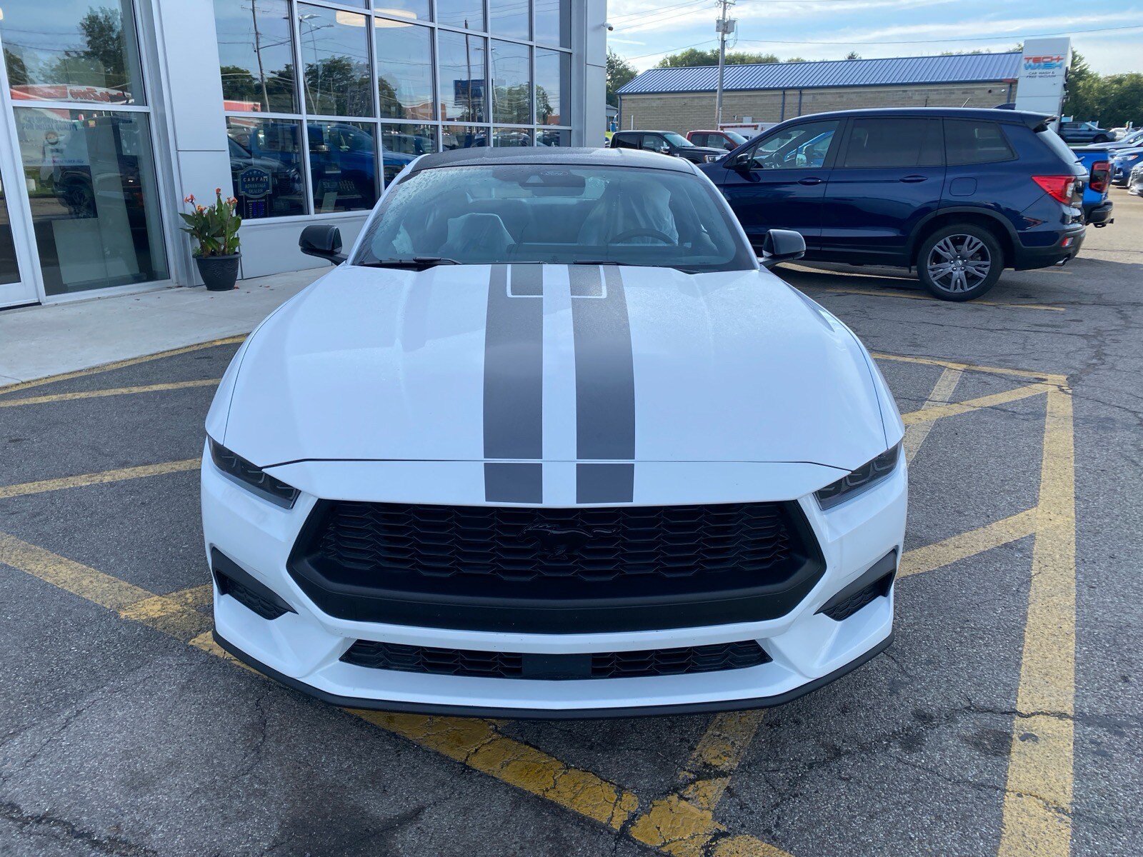 Used 2026 Ford Mustang Premium RWD image 9