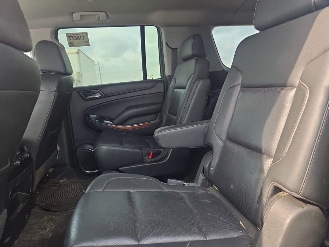 Used 2018 Chevrolet Suburban Premier AWD/4WD image 13