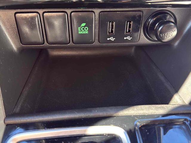 Used 2018 Mitsubishi Eclipse Cross LE image 20