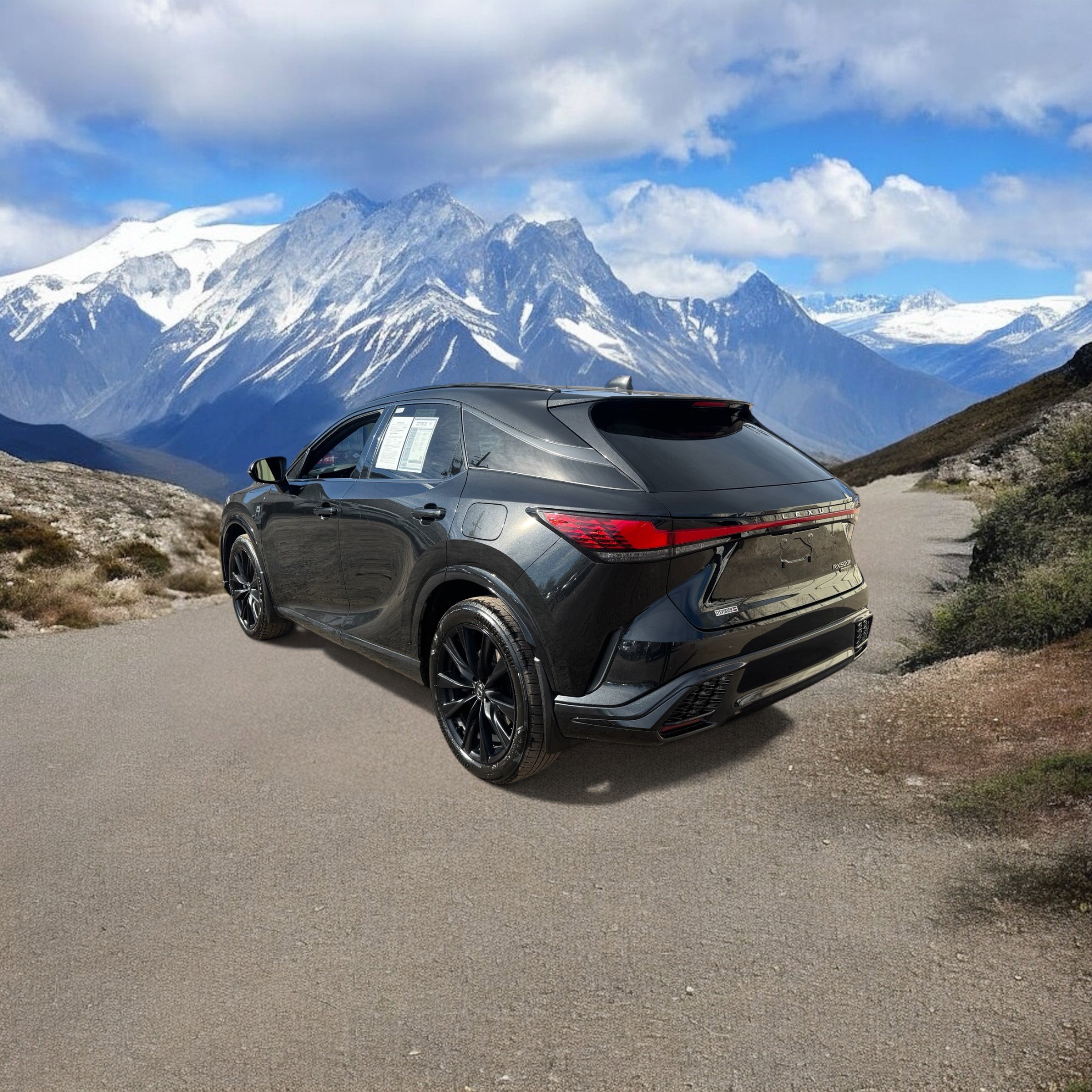 Used 2023 Lexus RX 500h F Sport w/ Accessory Package (Z1) image 3