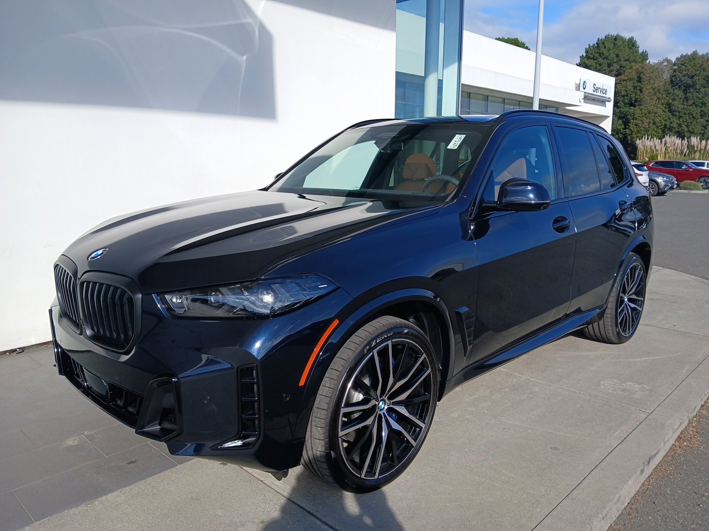 New 2026 BMW X5 xDrive40i w/ M Sport Package