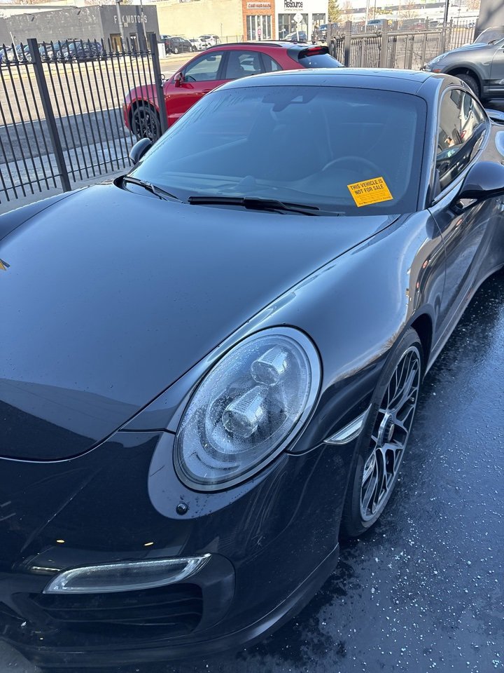 Used 2014 Porsche 911 Turbo S image 16