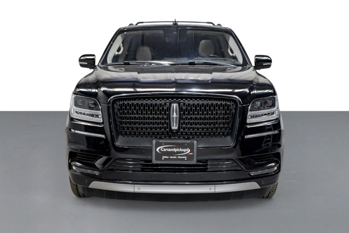 Used 2020 Lincoln Navigator Black Label w/ Cargo Convenience Package AWD/4WD image 3