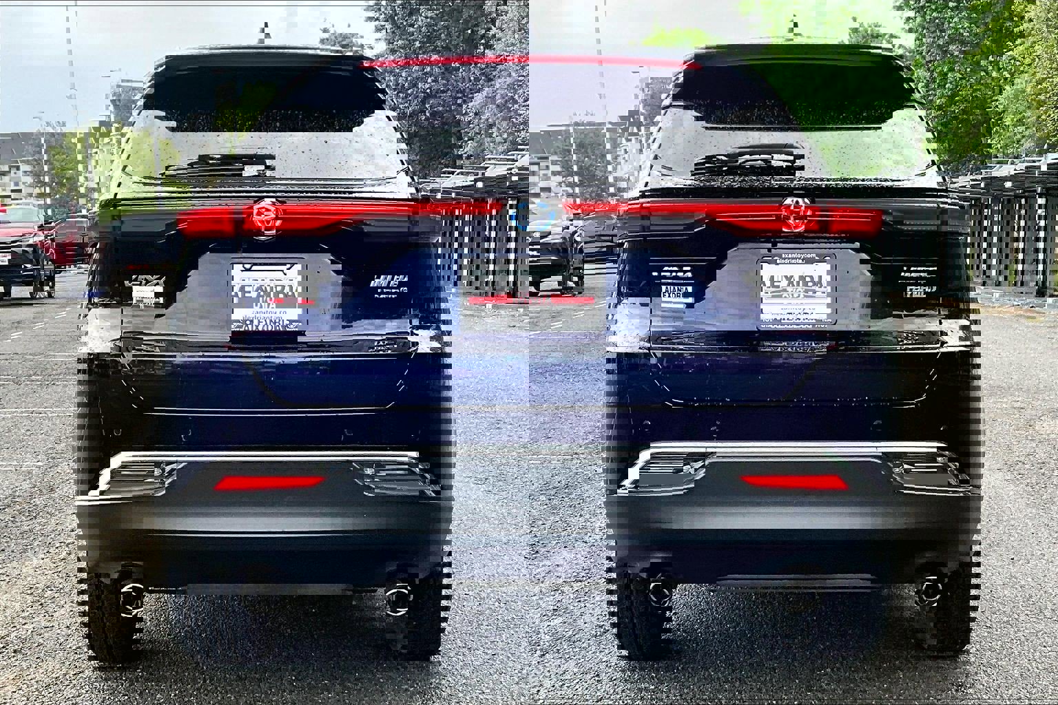 Used 2021 Toyota Venza Limited w/ Advanced Technology Package AWD/4WD image 4