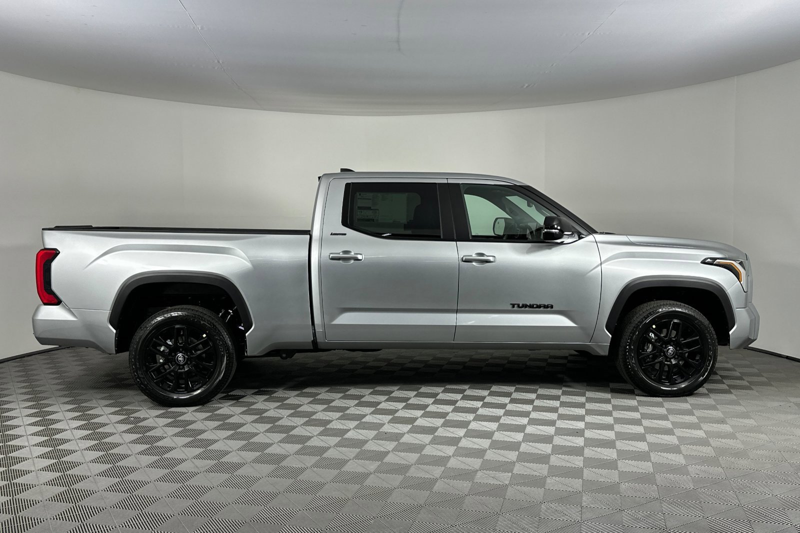New 2026 Toyota Tundra Limited image 3