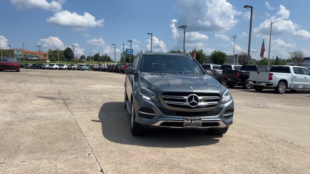 Used 2018 Mercedes-Benz GLE 350 4MATIC image 3